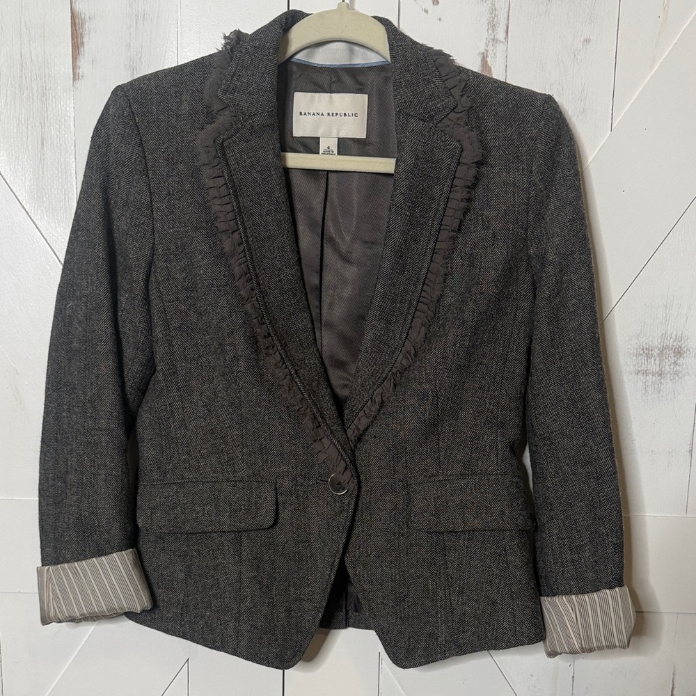 Banana Republic Gray Herringbone Frayed Trim Tailored Blazer